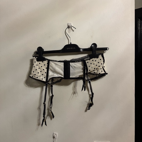 Victoria’s Secret Sexy Little Things Y2K Polka Dot Garter Belt NWOT M / L - Picture 2 of 6
